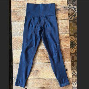 LNDR Cropped Leggings